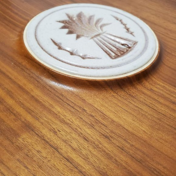 Pigeon Forge Pottery Tile Wood Tray, Vintage Mid Century, Wheat Sheaf, Signed TN - Picture 5 of 8